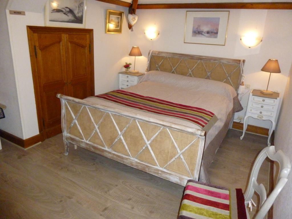 Chambres D'Hotes Le Clos Des Senteurs Malemort Exterior foto