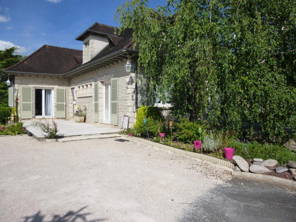 Chambres D'Hotes Le Clos Des Senteurs Malemort Exterior foto