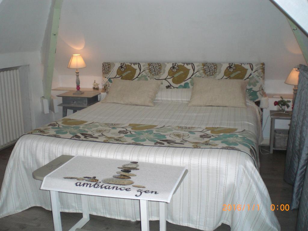 Chambres D'Hotes Le Clos Des Senteurs Malemort Exterior foto